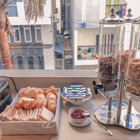 Holiday 2 Hotel Кантхо Екстер'єр фото