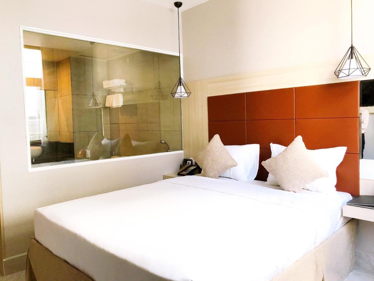 Holiday 2 Hotel Кантхо Екстер'єр фото