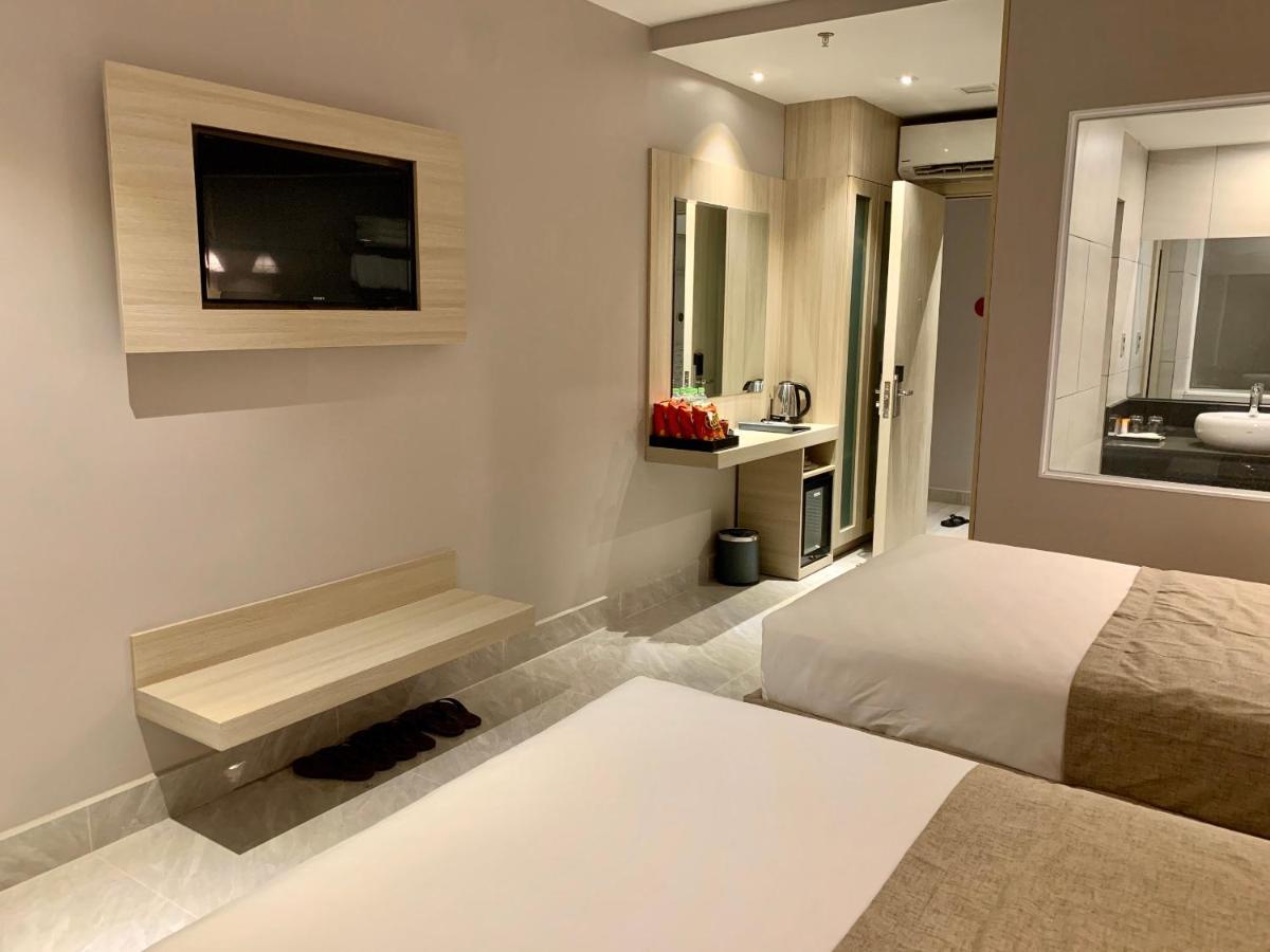 Holiday 2 Hotel Кантхо Екстер'єр фото